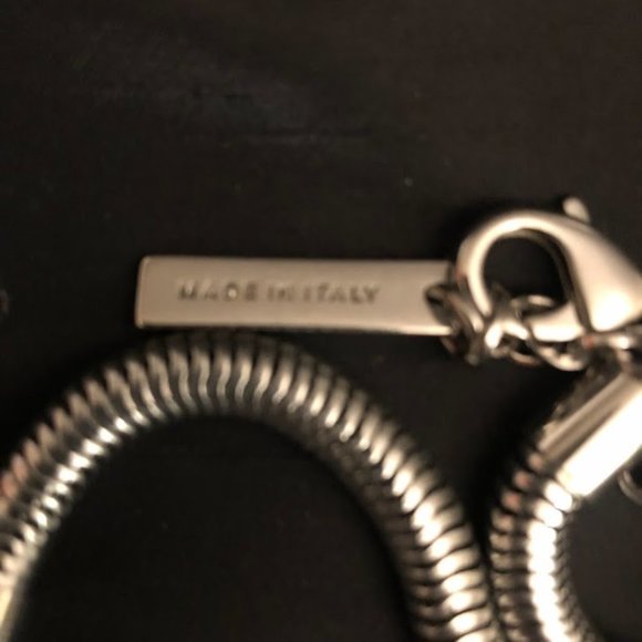 Lafayette 148 Lucite Necklace - Muted Green in color - Weight-114 Grams - Picture 6 of 7